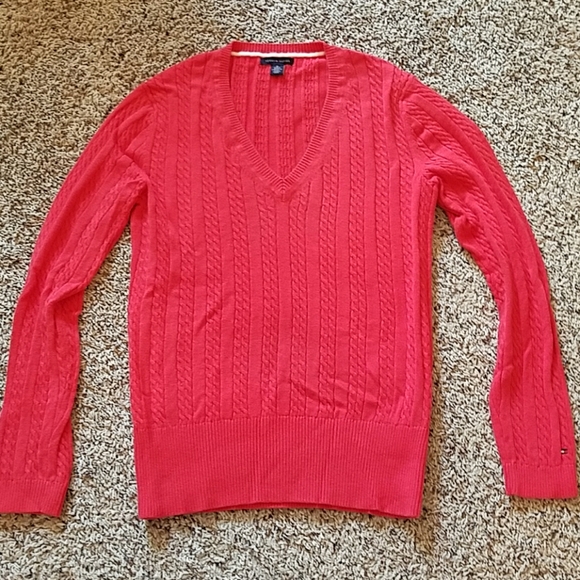 Tommy Hilfiger Sweater - Picture 1 of 2